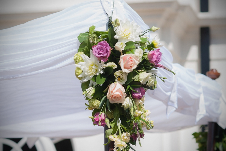 Stunning Chuppah Weddings Structure Perfect For Any Ceremony